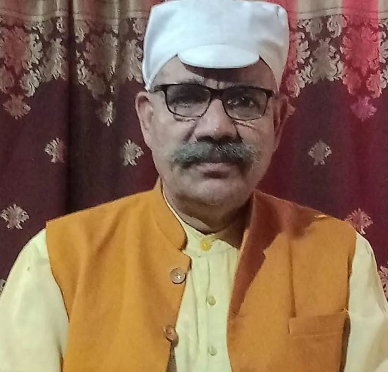 ्िविि