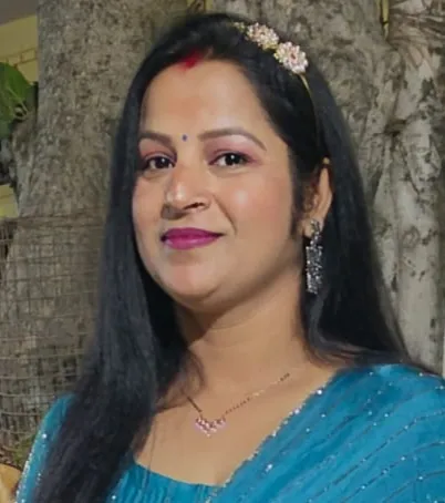 कब्रिस्तान में होली