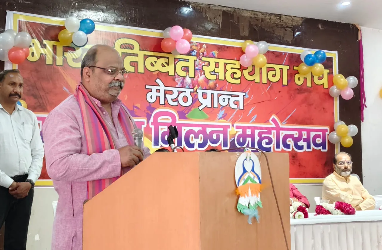 विचार रखते वक्त 
