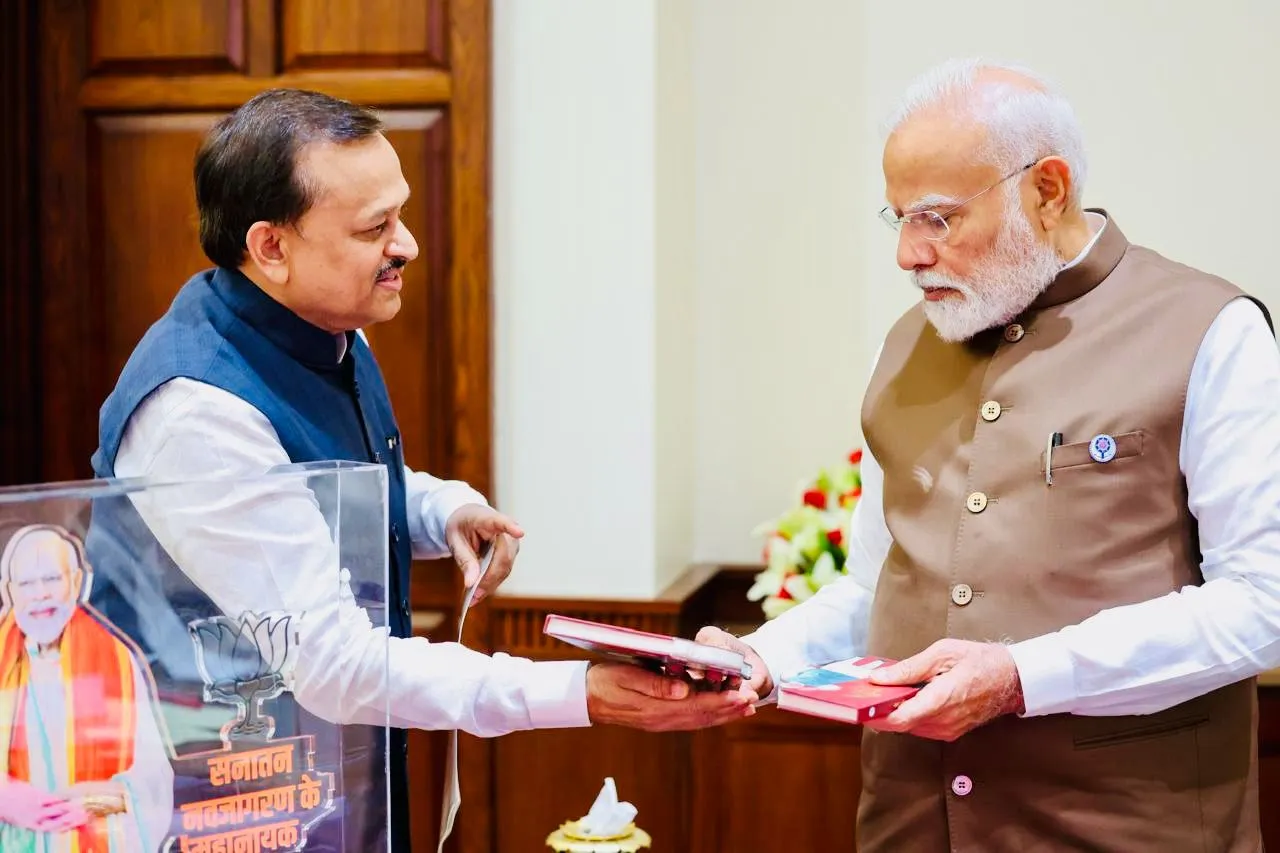 MP kanpur meet modi