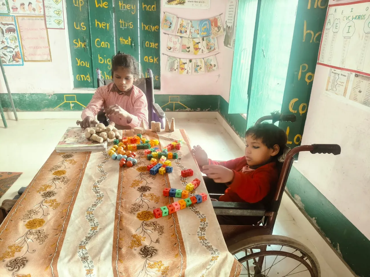 शिक्षिका माला सिंह