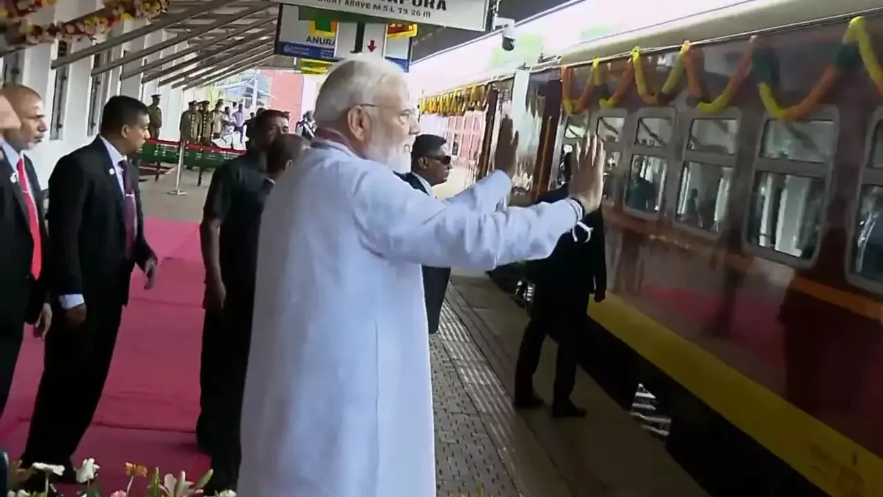 PM Modi with Srilankan President Anura Kumara Dissanayake