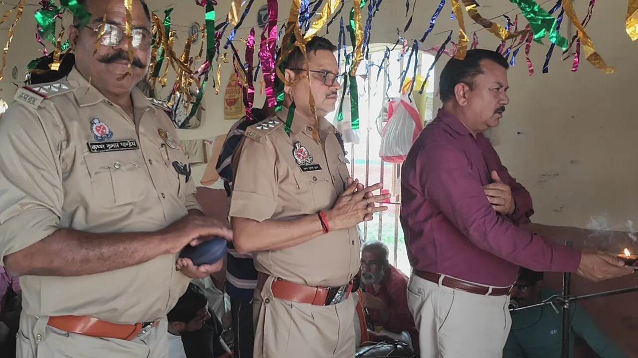 जेल बनी तपोभूमि 