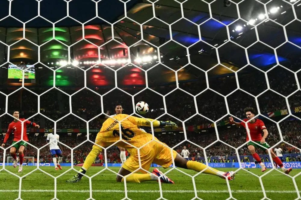 Portugal vs France UEFA Euro 2024 Quarter-Final Live Updates | Maignan makes a great save to deny Bruno - sportzpoint.com