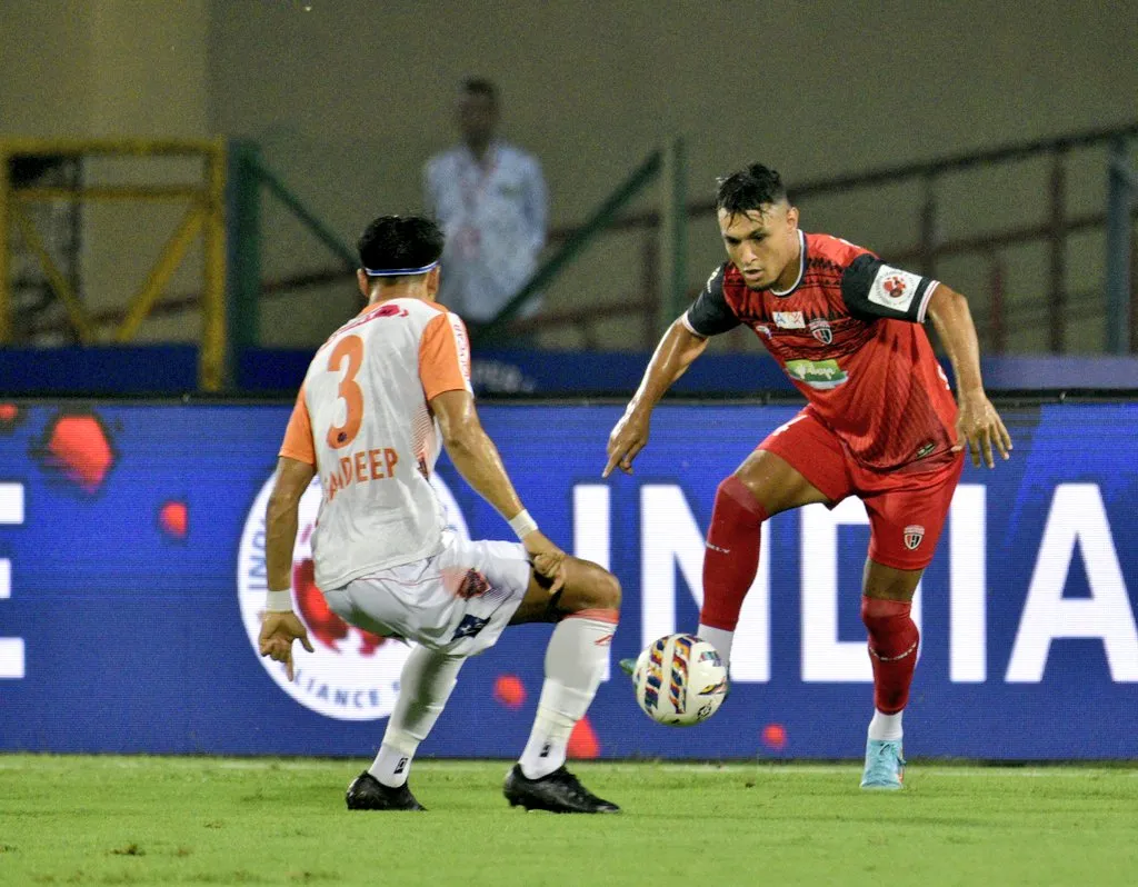 Northeast United vs Kerala Blasters FC ISL 2024-25 LIVE Updates, scores and commentary-sportzpoint.com