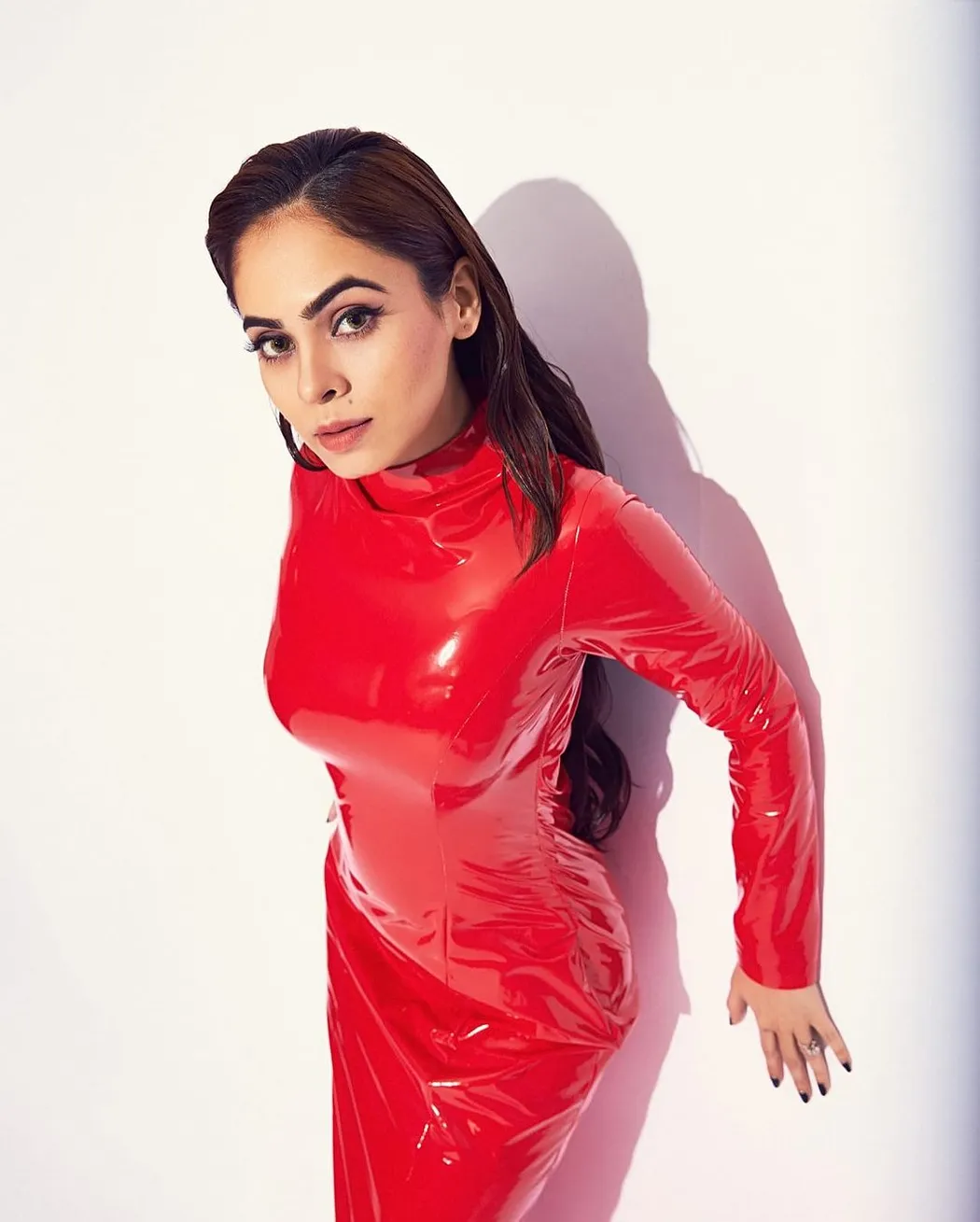 Mallobika Channels Janhvi's Red Dress with Unique Twist