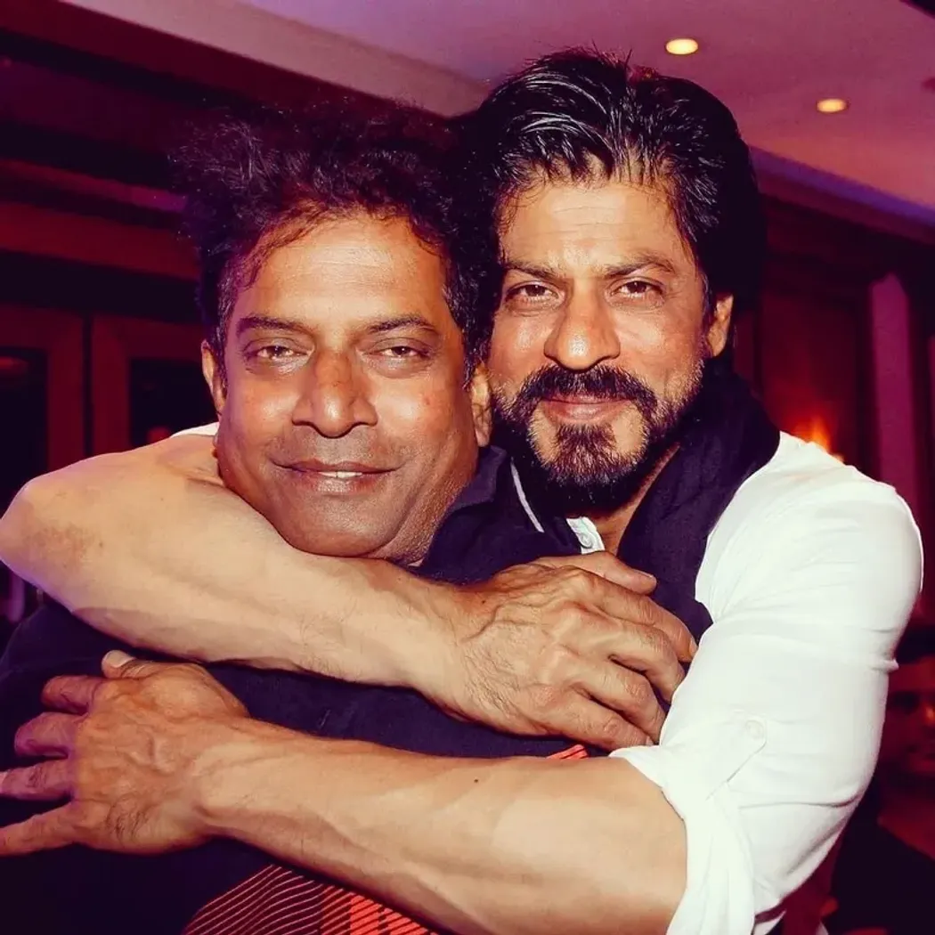 Pradeep Bandekar with Shah Rukh Khan