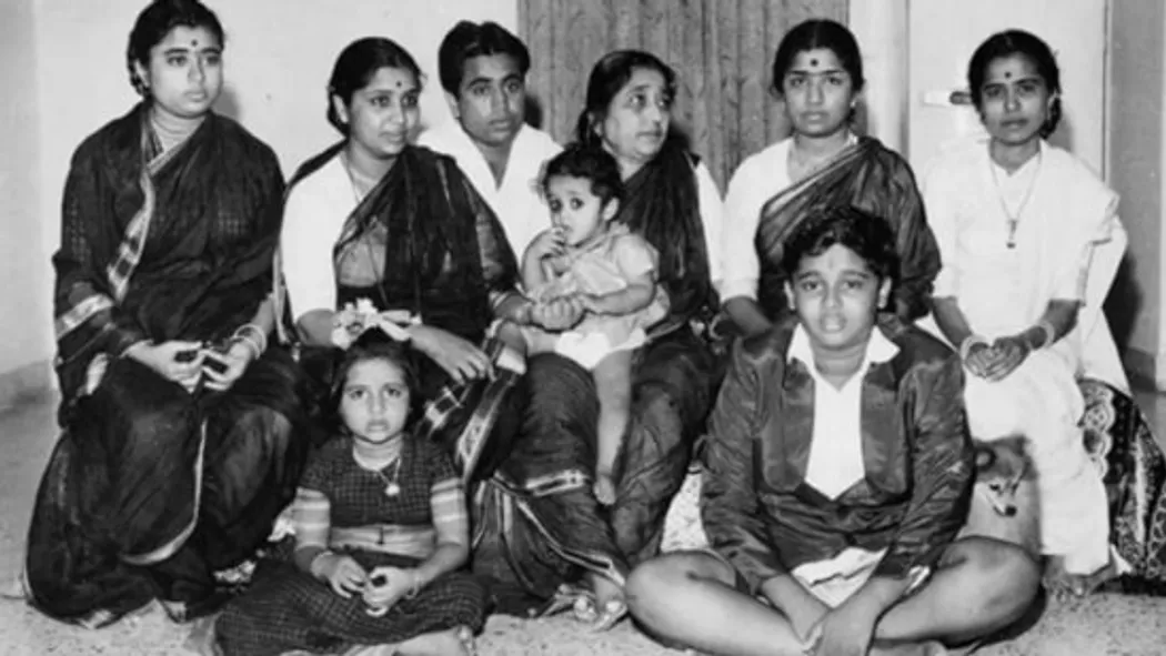 When Lata talked about her family's financial crisis when she was a child -  Hindustan Times