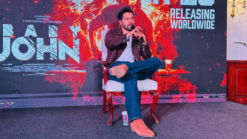 Varun Dhawan Makes Grand Entry During The Baby John Press Conference In  Delhi | Varun Dhawan | Atlee