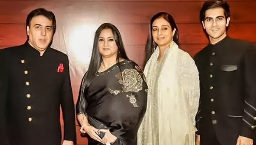 Farah Naaz's Story: Shabana Azmi's Niece, Tabu's Elder Sister, Two  Marriages, Slapped Chunky Pandey