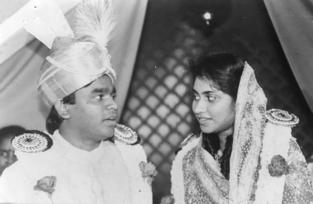 A R Rahman FC 24X7 on X: "Happy Wedding Anniversary #ARRahman & #SairaBanu  #ARRahman_SairaBanu https://t.co/JxTFTebo9F" / X