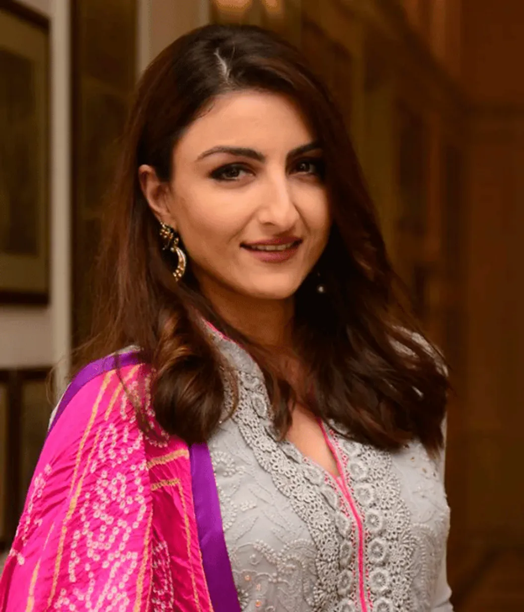 Book Soha Ali Khan Online - Artist & Celebrity Management Company