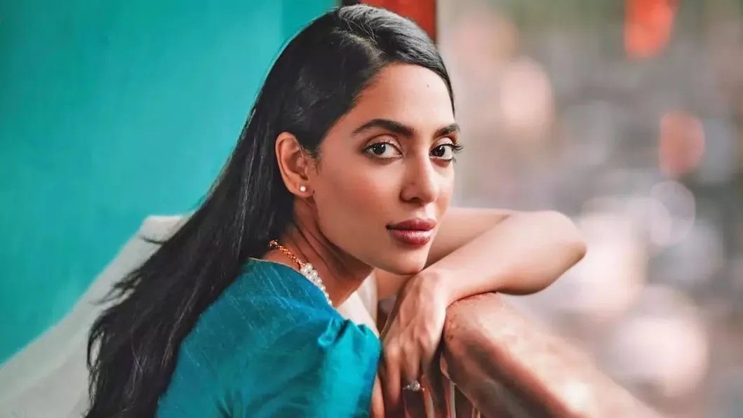 I would rather break down a million times than be tough: Sobhita Dhulipala on spending less time on Instagram | Times Now