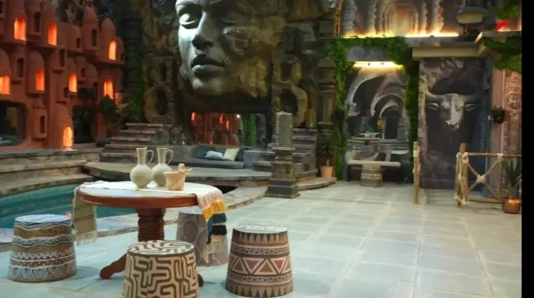 झ 