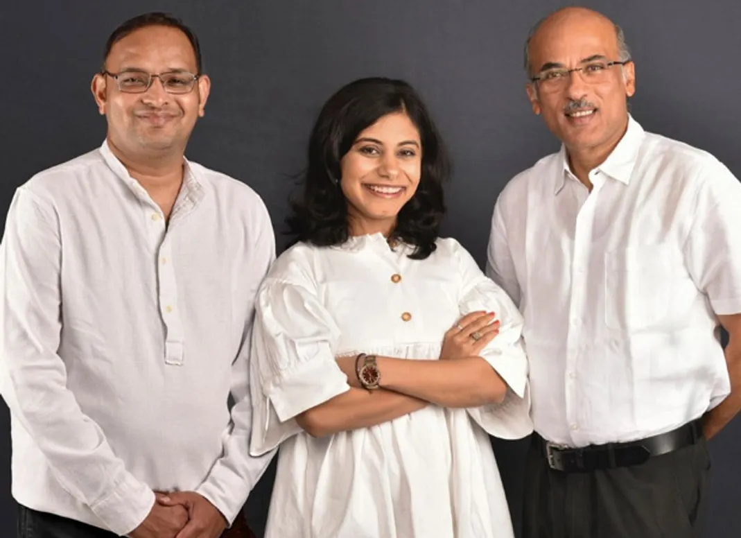 Rajshri announces its association with Mahaveer Jain Films and Boundless  Media as fellow producers for its next film, Uunchai, starring Amitabh  Bachchan : Bollywood News - Bollywood Hungama