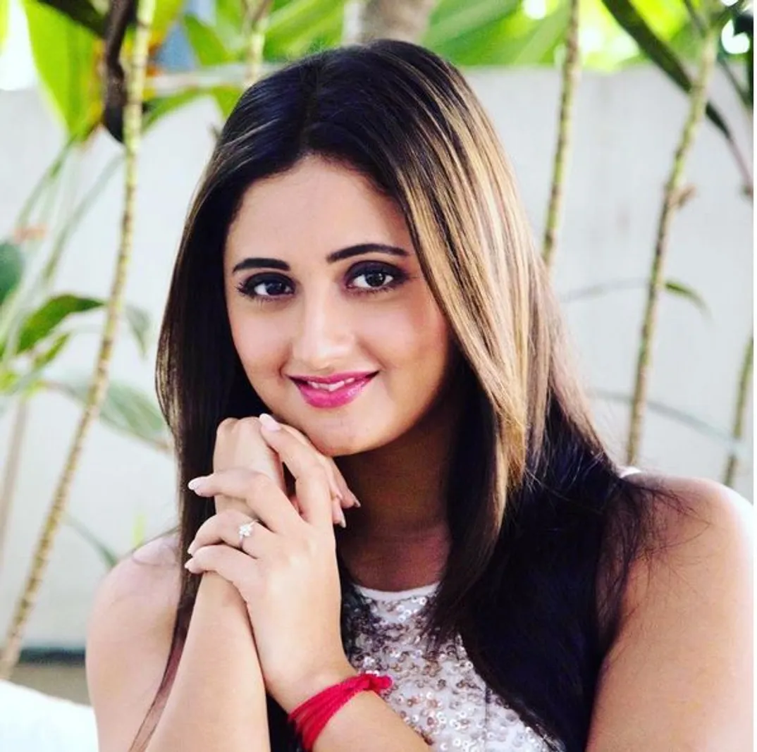 Rashami Desai Age, Boyfriend, Husband, Family, Biography & More