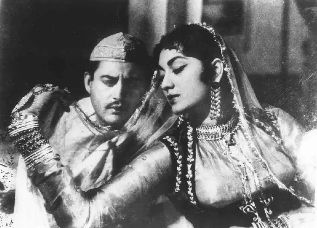 Mino Mumtaj mujra-song ‘Saakia Aaj