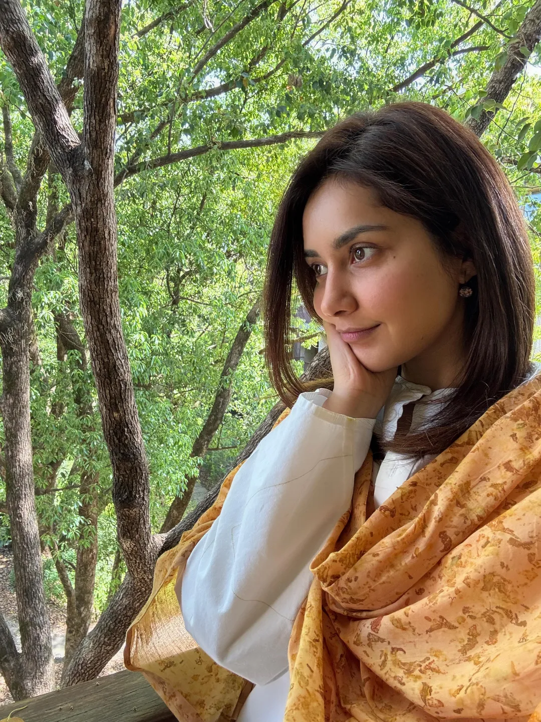 Raashii Khanna Stuns in Breezy Kurti & No-Makeup Look