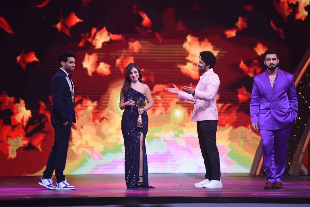 Harssh Limbachiyaa, Jay Bhanushali Host Fun Matchmaking Battle
