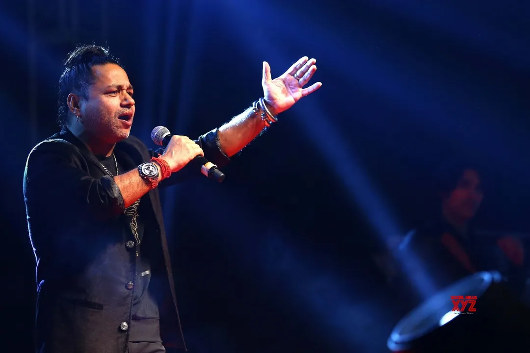 Kailash Kher plans a series of virtual concerts with music artistes