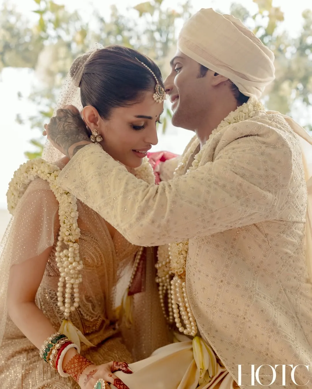 Prateik Babbar-Priya Banerjee wedding pic