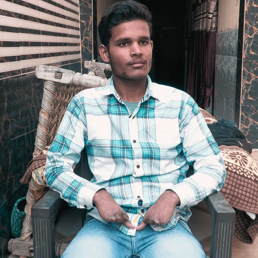 Factory worker Ashu Yadav