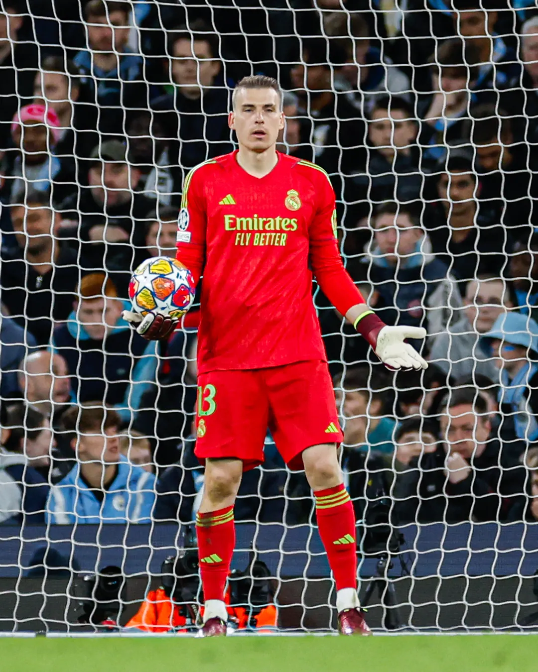Lunin made two saves in the penalty shootout against Manchester City | sportzpoint.com