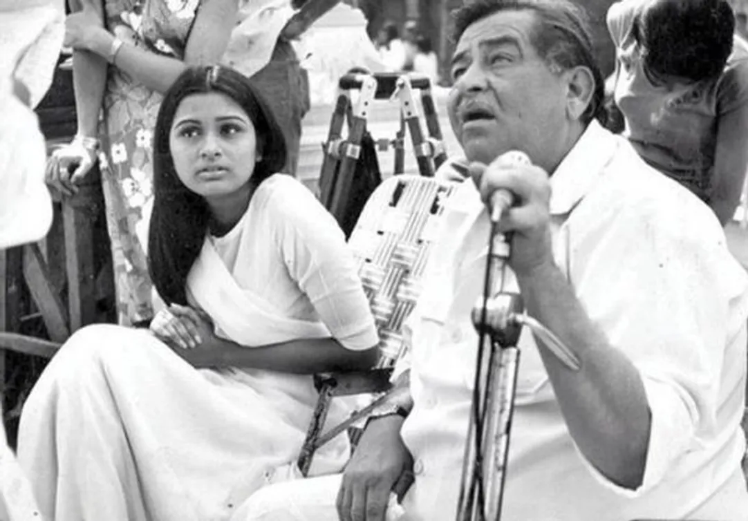 Raj Kapoor walks off sets of "Prem Rog" after Padmini Kolhapure overshot a  chummy scene - Nation Now