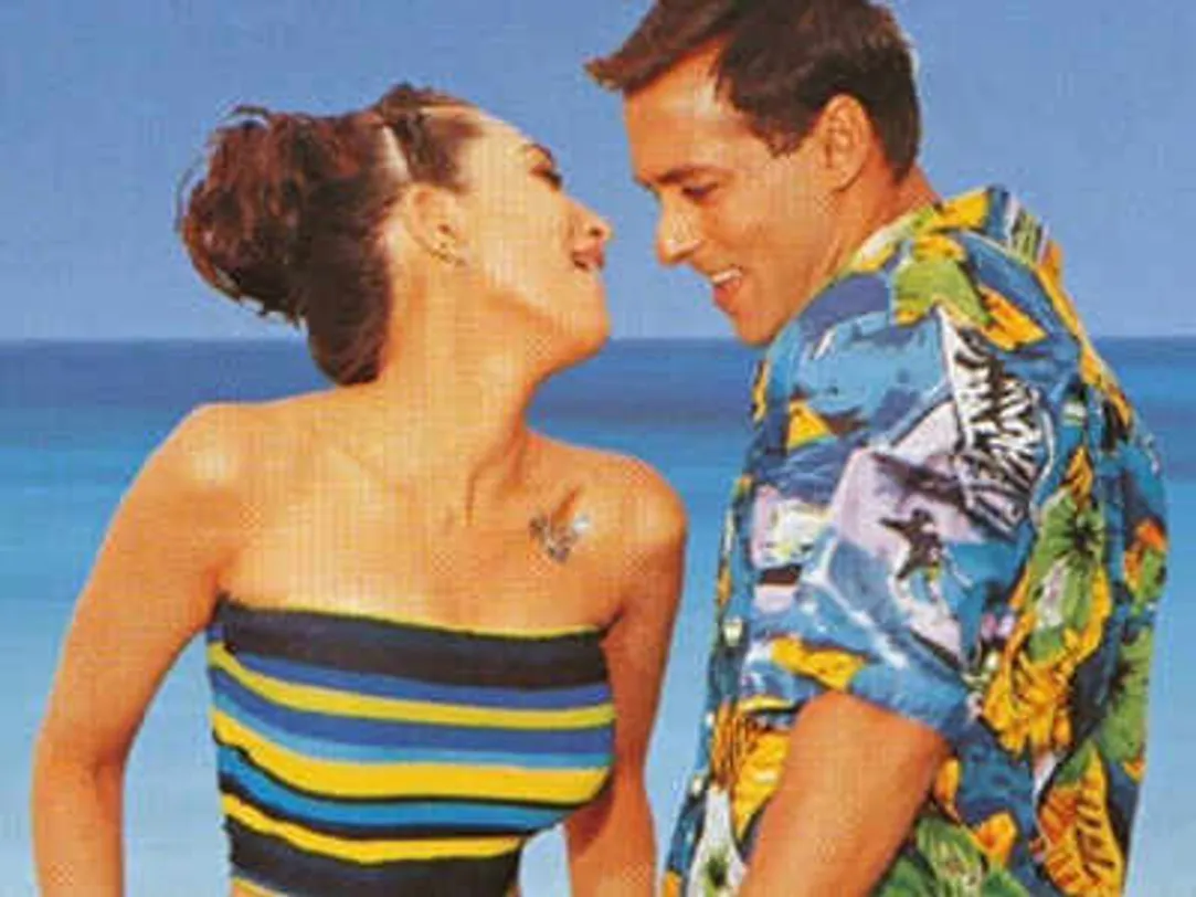 Karisma Kapoor celebrates 20 years of 'Dulhan Hum Le Jayenge' with Salman  Khan, shares epic throwback set pic