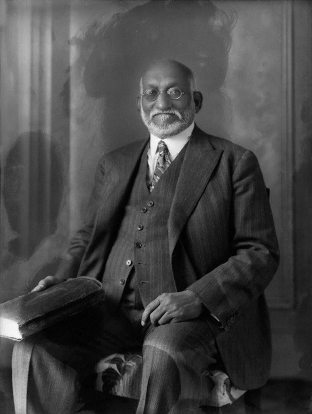 Sir Akbar Hydari - meherbabatravels jimdo page!