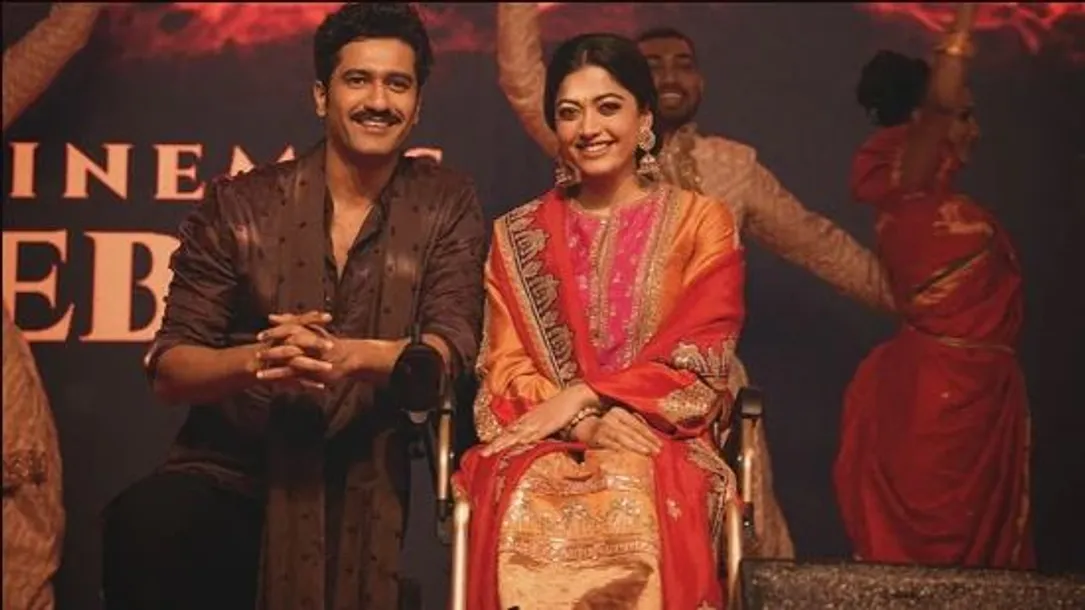 In Chhaava, Vicky plays the role of Chhatrapati Sambhaji Maharaj, while Rashmika portrays Maharani Yesubai. 