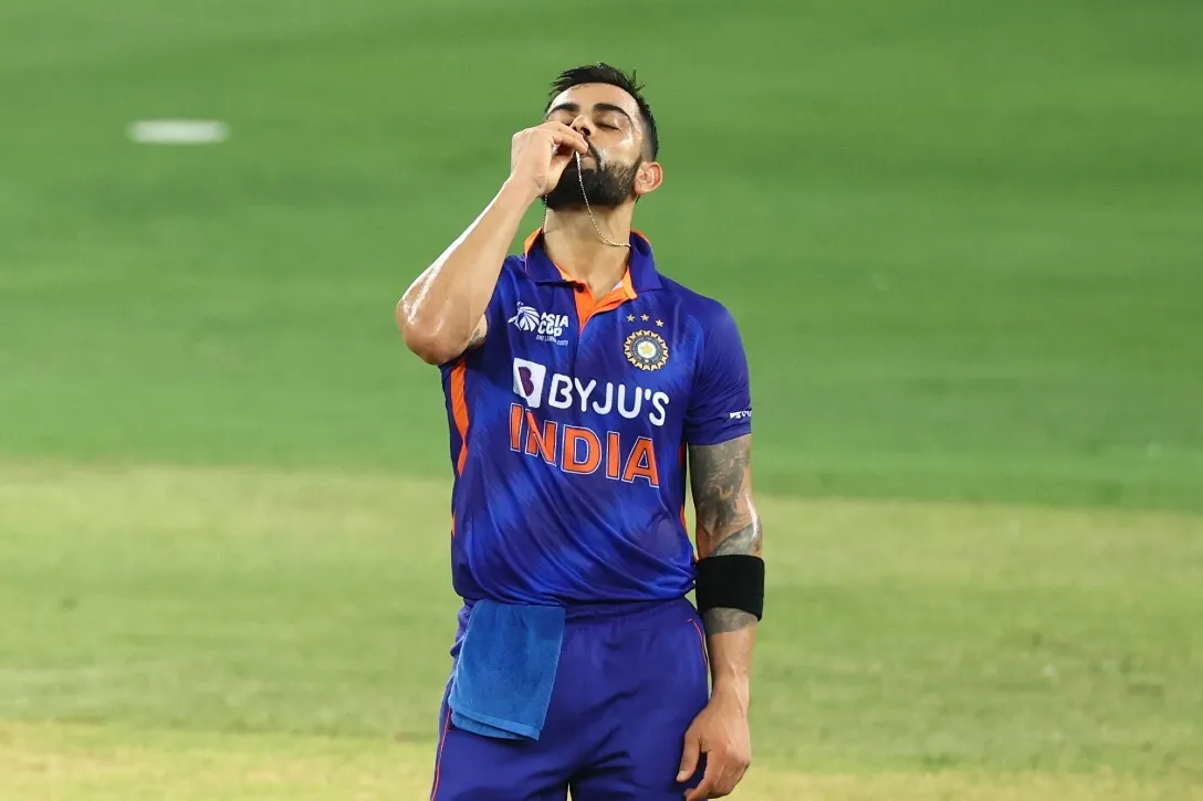 Top 10 Unforgettable Kohli Innings - Sportzpoint.com