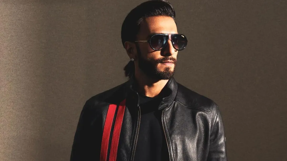 Don 3: अब शाहरुख खान नहीं रणवीर सिंह बनेंगे डॉन? जानिए फरहान अख्तर की फिल्म  में क्यों हुआ ये बड़ा बदलाव | Ranveer Singh Will Become Don Not Shah Rukh  Kha Farhan