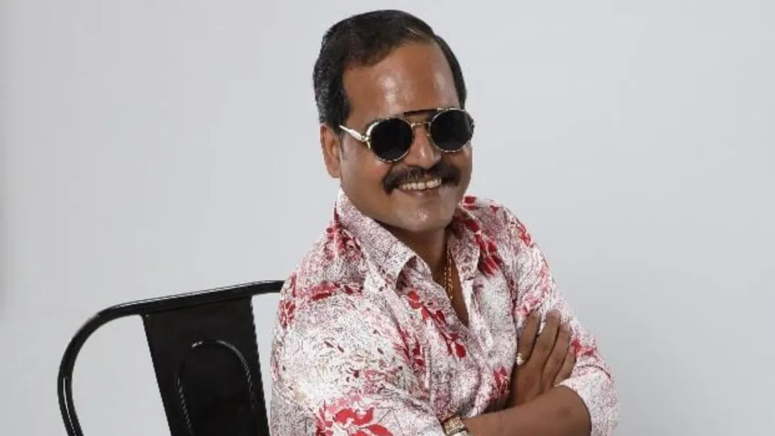 11 सालों में दो बार पंचायत के भूषण को करना पड़ा डिप्रेशन का सामना