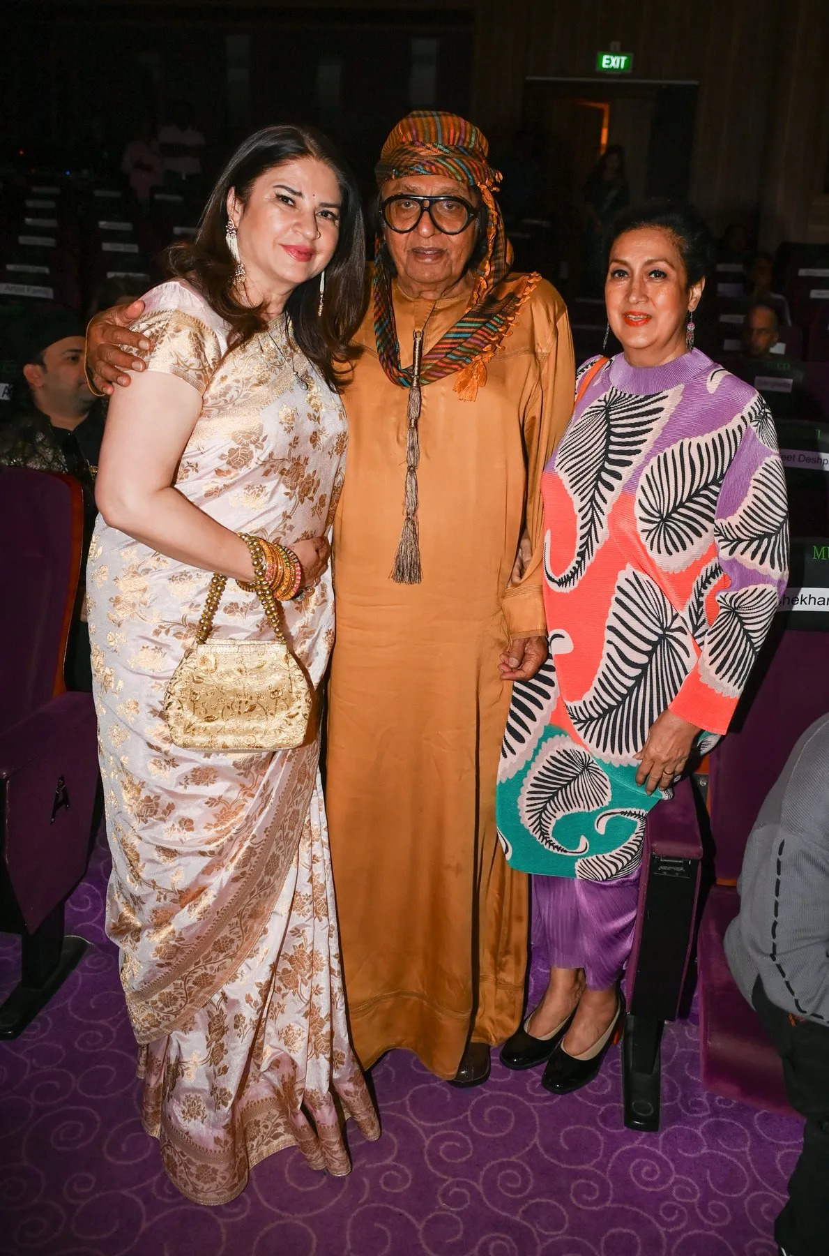 Kunika Lal with Ranjeet at MUKKTI - A Smita Thackrey Foundation celebrates Bala Saheb Thackrey's  Birth Anniversary