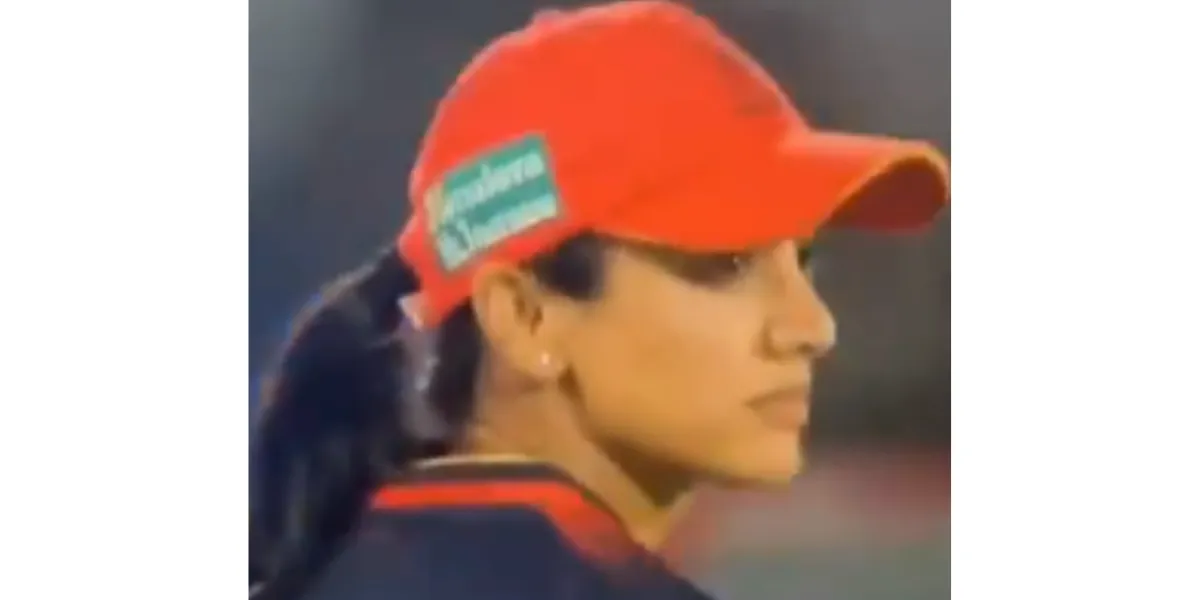 smriti mandhna (1)