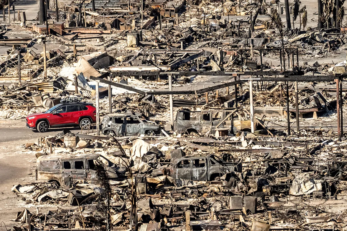 Los Angeles wildfires: Deaths rise to 24 as more fierce winds expected -  National | Globalnews.ca