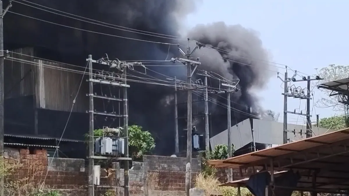 fire catched kannur-3