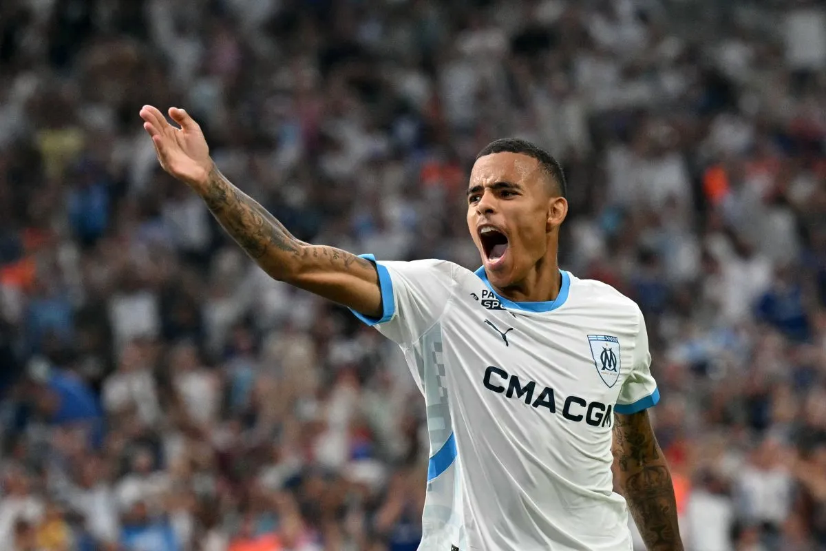 Who is leading the 2024-25 European Golden Boot race? - sportzpoint.com