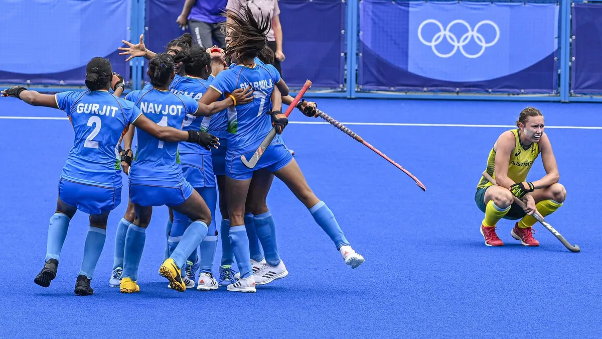 Indian Women's Hockey Team qualified for the semi-finals of any Olympic event for the first time in Tokyo | sportzpoint.com