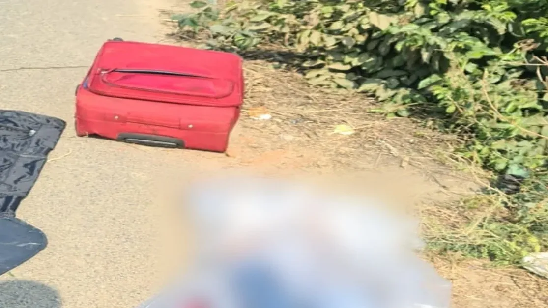 Woman S Body Found Inside Trolley Bag On Up S Yamuna Expressway