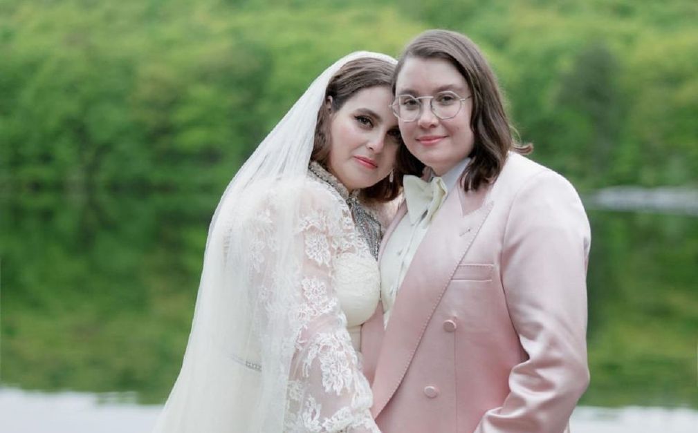 'Felt Like Beanie Feldstein Marries BonnieChance Roberts