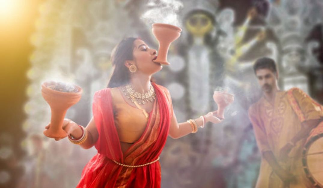 The History of Dhunuchi Naach And The Bengali Durga Puja Traditions