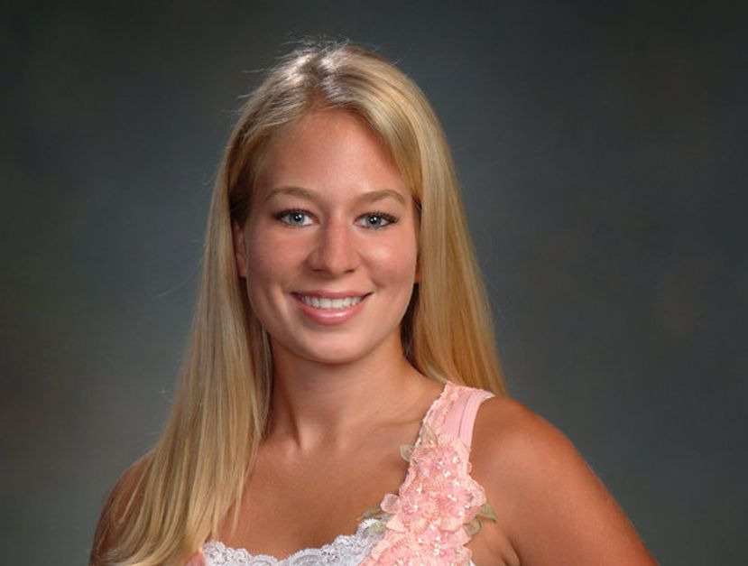 Mother Of Natalee Holloway Sues Producers Of Daughters Documentary 9920