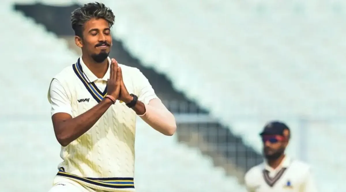 Ishan Porel-sportzpoint.com