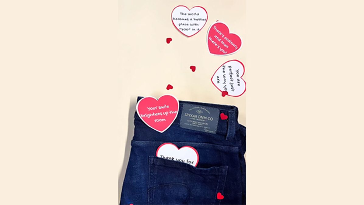 Spykar gives strangers compliments with its PocketFullOfLove