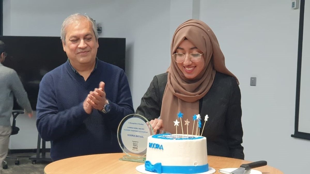 હુરિયા બટૂલ-વિશ્વની સૌથી યુવાન ચાર્ટર્ડ એકાઉન્ટન્