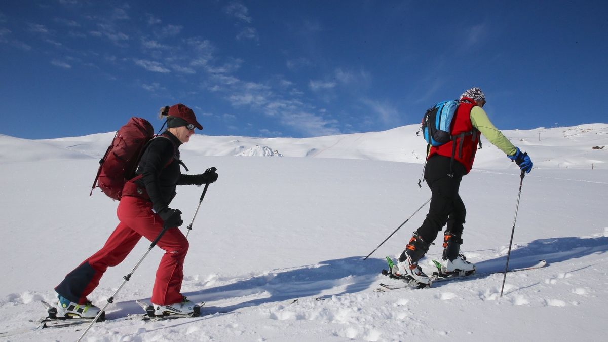 Deutsche und österreichische Skifahrer finden im türkischen Hakkari ein Winterwunderland