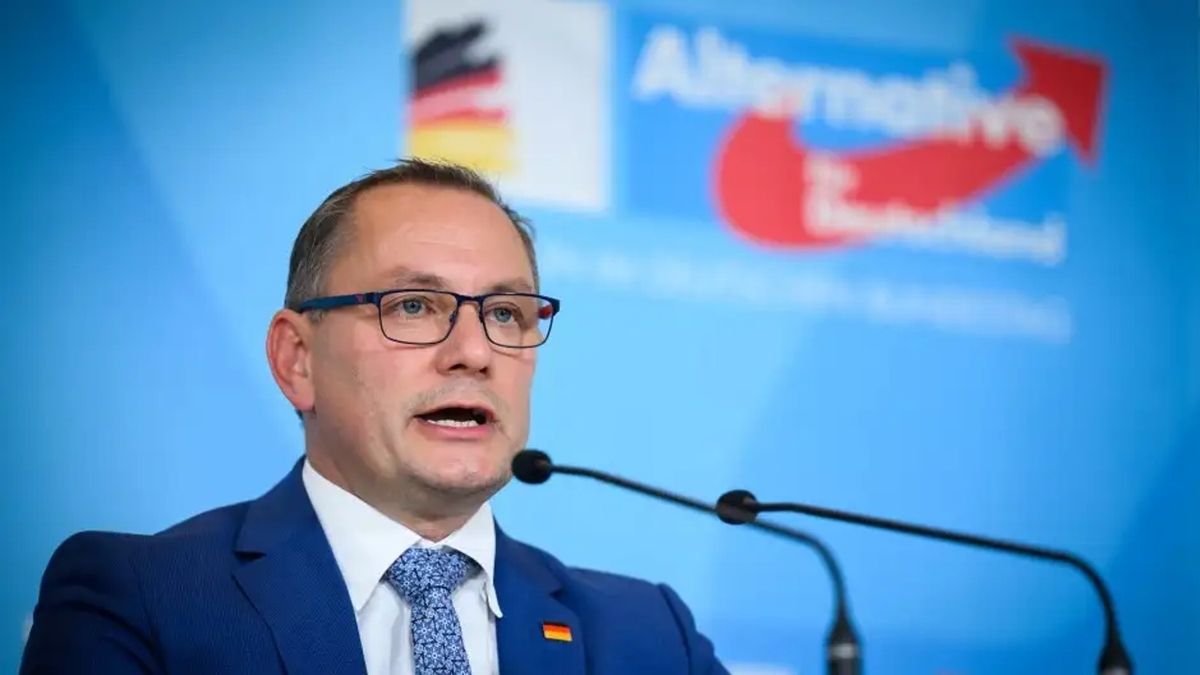 Deutschlands umstrittene Haltung gegenüber der Ukraine angesichts der Forderungen nach erneuten Beziehungen zu Russland