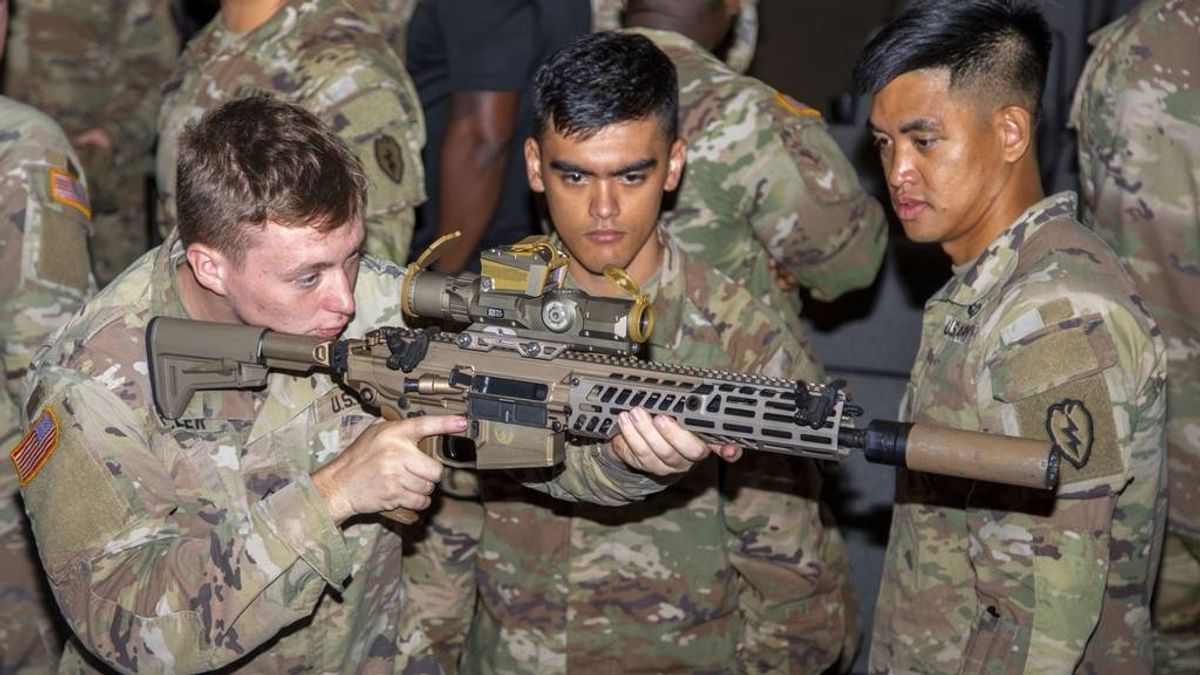 Army's New XM7 Rifle, XM250 Automatic Rifle Endure 35 F Alaska Tests, Eye 101st Airborne Fielding